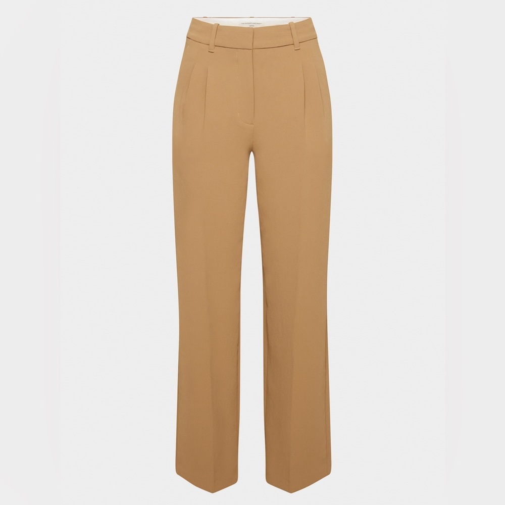 NWT Aritzia The Effortless Pant Crepette in Seville